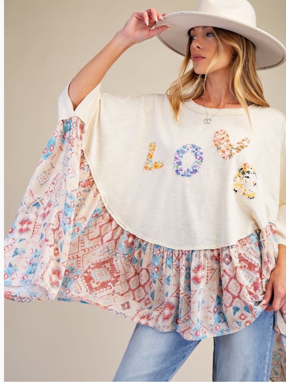 475 EASEL MIXED PRINT LOVE PATCH WASHED TOP